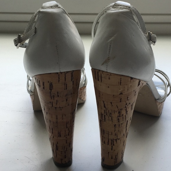 Guess by Marciano white Heels - Picture 4 of 6